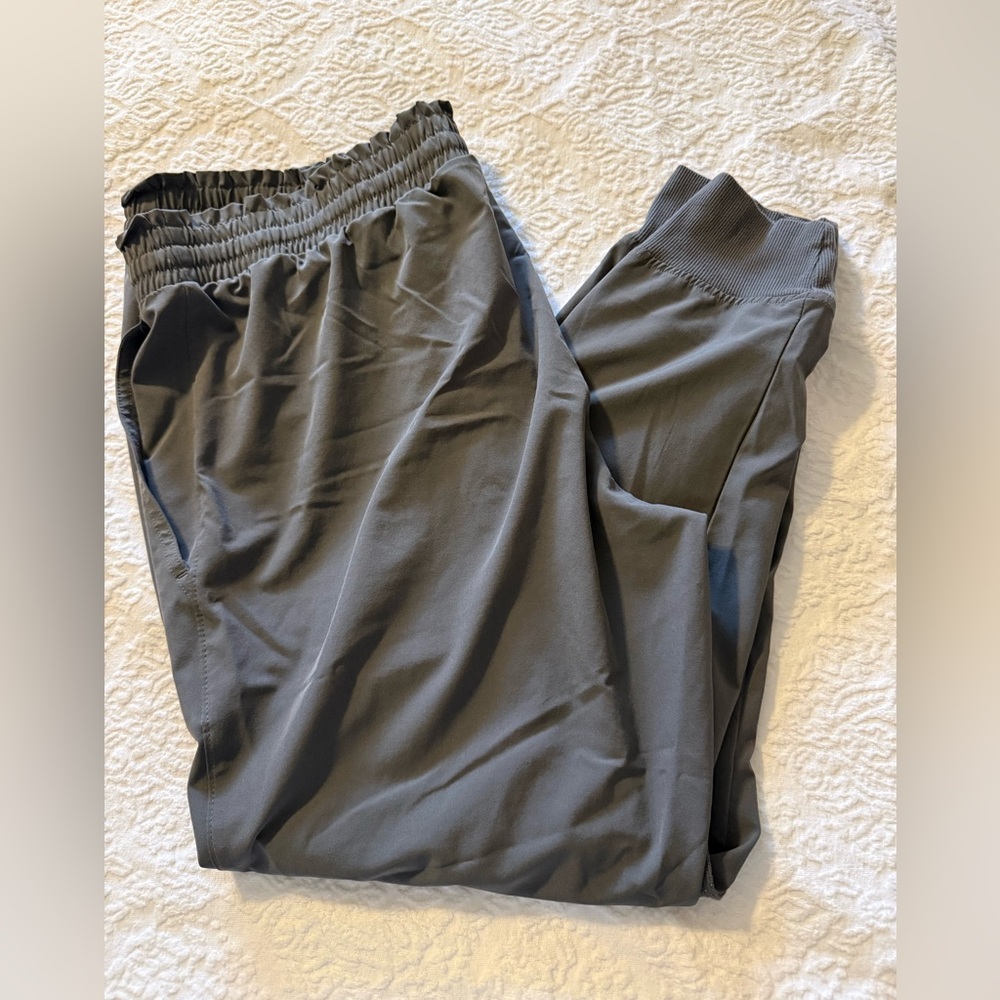 Time and Tru Charcoal Maternity Pants